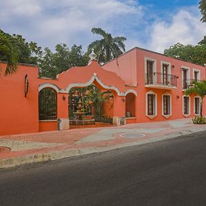 Hacienda San Miguel Hotel & Suites